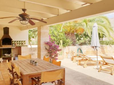 Invierno: Finca de una sola planta con aire acondicionado y piscina cerca de Campos - Es Trenc-- F 3