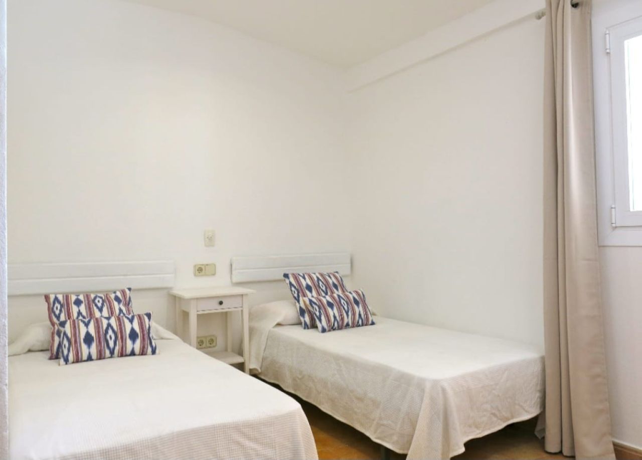 Invierno: Finca de una sola planta con aire acondicionado y piscina cerca de Campos - Es Trenc-- F 3