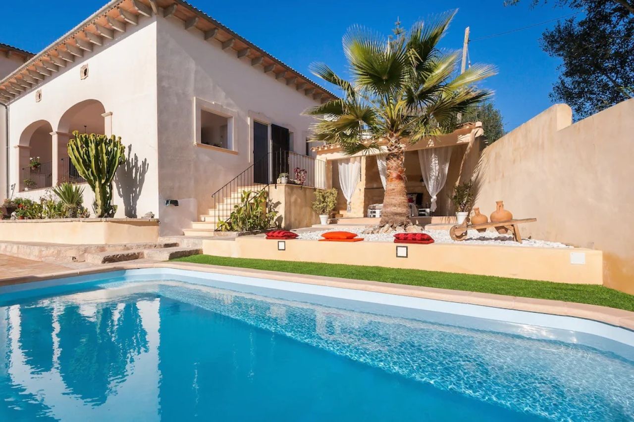 WINTER: Ebenerdiges Chalet mit Garten und AC in San Joan--- CH 43 WT