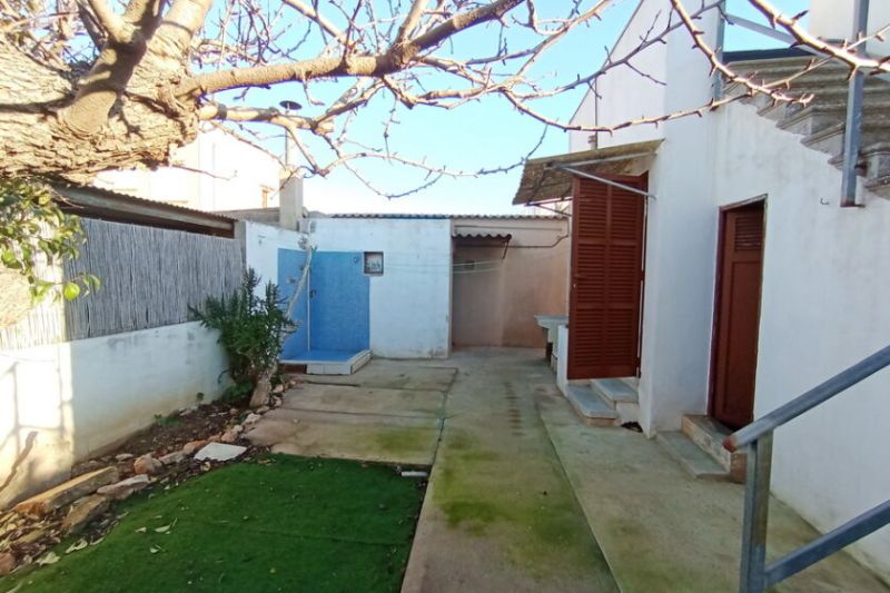 WINTER: Ebenerdiges Chalet mit Garten und Terrassen in Sa Rapita --- CH 01