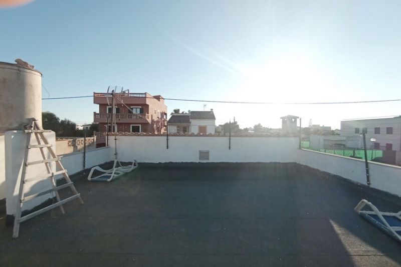 WINTER: Ebenerdiges Chalet mit Garten und Terrassen in Sa Rapita --- CH 01