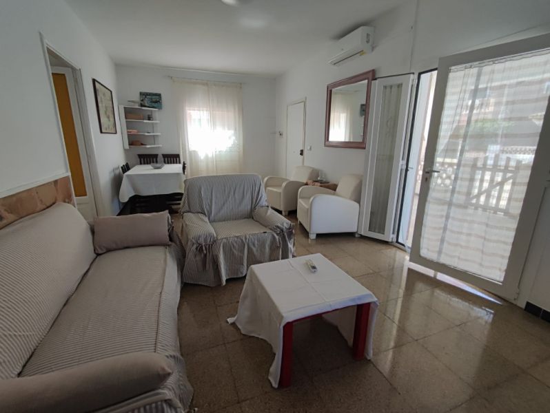 WINTER: Ebenerdiges Chalet mit Garten und Terrassen in Sa Rapita --- CH 01