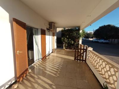 WINTER: Ebenerdiges Chalet mit Garten und Terrassen in Sa Rapita --- CH 01