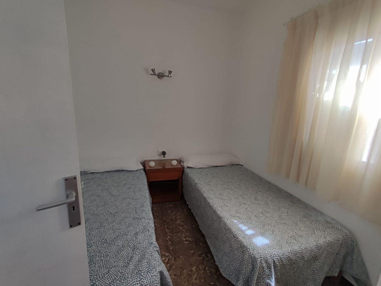 WINTER: Ebenerdiges Chalet mit Garten und Terrassen in Sa Rapita --- CH 01