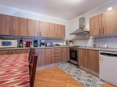 Winter: Ebenerdiges Chalet mit Gaszentralheizung, Pool und Garten in Cala Murada -- CH 11