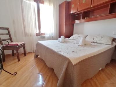 Winter: Ebenerdiges Chalet mit Gaszentralheizung, Pool und Garten in Cala Murada -- CH 11