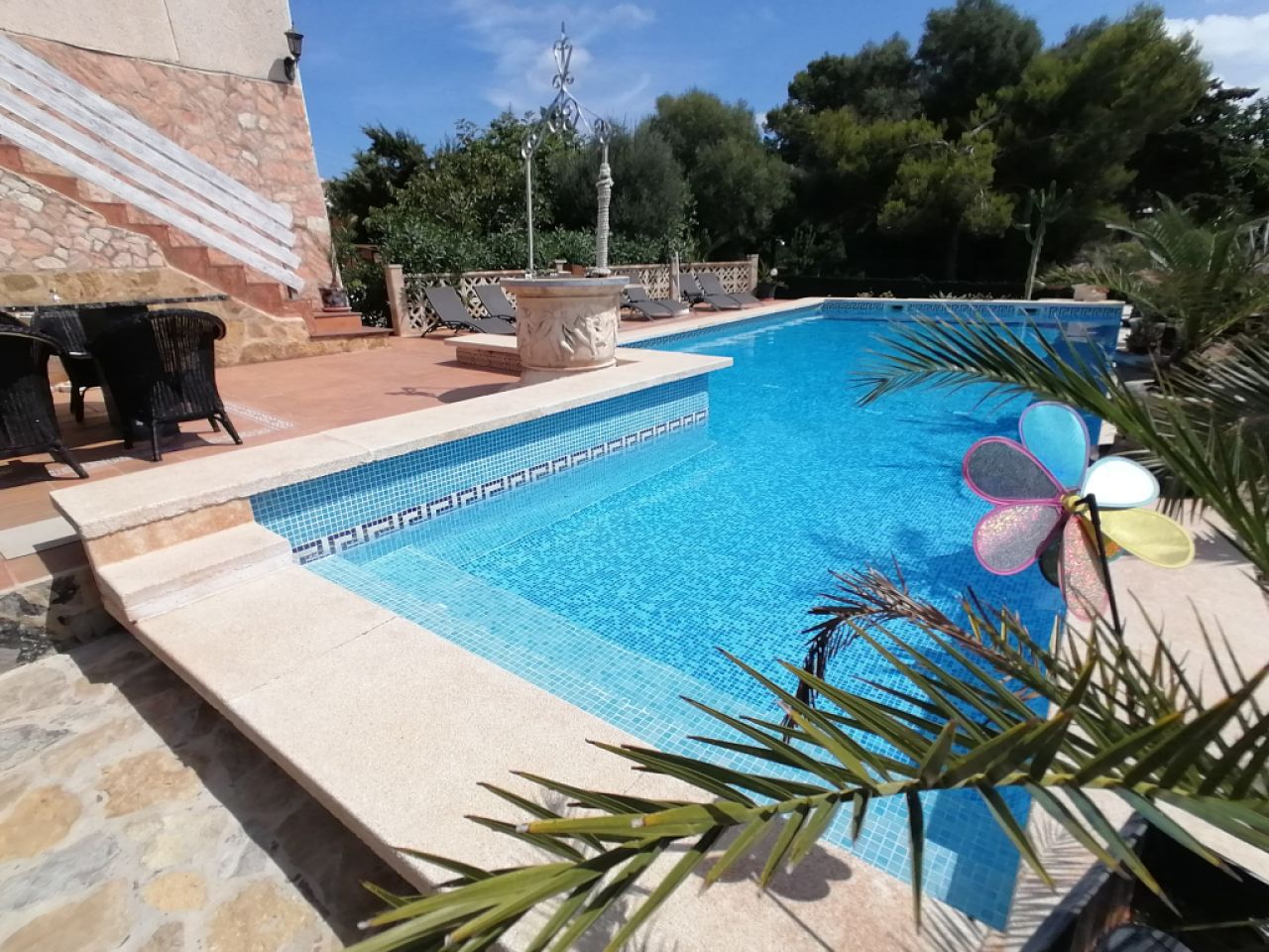 Winter: Ebenerdiges Chalet mit Gaszentralheizung, Pool und Garten in Cala Murada -- CH 11