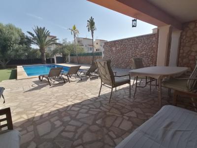 Winter: Single-storey chalet with oil central heating and garden in a quiet location of Porto Colom 