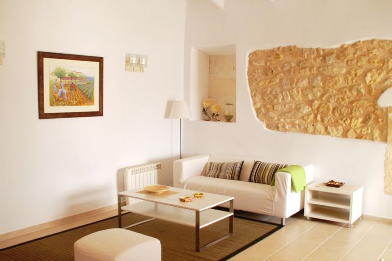 INVIERNO: Casa de campo moderna en planta baja cerca de Manacor --- F 250 c WT