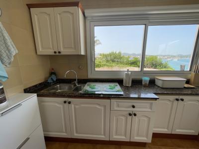 Winter: Elegantes Chalet mit Ölzentralheizung in 1. LInie der Küste von Portocolom --- CH 08 WT