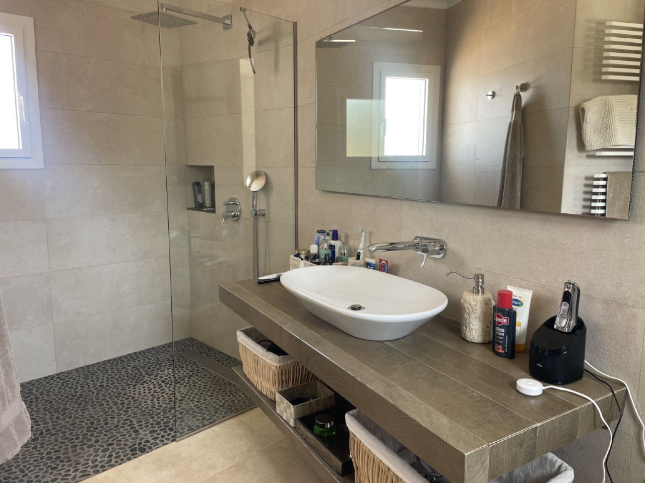 Winter: Elegantes Chalet mit Ölzentralheizung in 1. LInie der Küste von Portocolom --- CH 08 WT