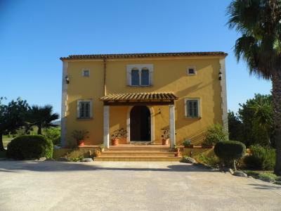 WINTER: Gemütliche Finca mit Heizung, Pool in Cas Concos -- F 62 WT