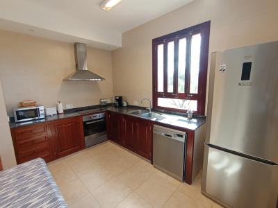 INVIERNO: Gran finca con calefacción por suelo radiante, piscina y muchos extras cerca de Campos -- 