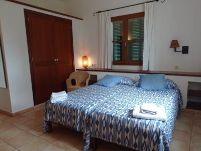 Winter: Grosse Finca mit Heizung, Pool bei S Horta - Mallorca -- F 181 WT