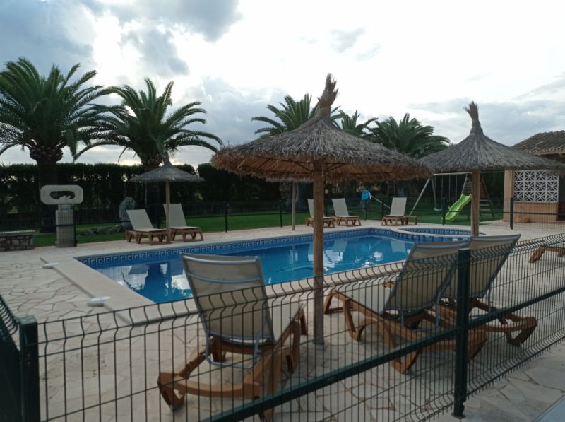 Invierno: Gran finca con calefacción, piscina y barbacoa entre Ses Salines y Colonia St. Jordi -- F 