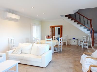 Invierno: Gran finca con calefacción, piscina y barbacoa entre Ses Salines y Colonia St. Jordi -- F 