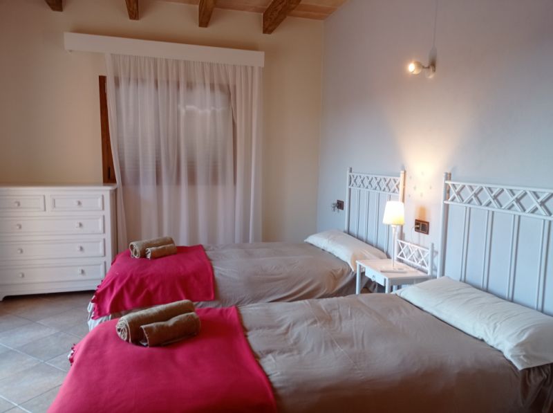 Invierno: Gran finca con calefacción, piscina y barbacoa entre Ses Salines y Colonia St. Jordi -- F 