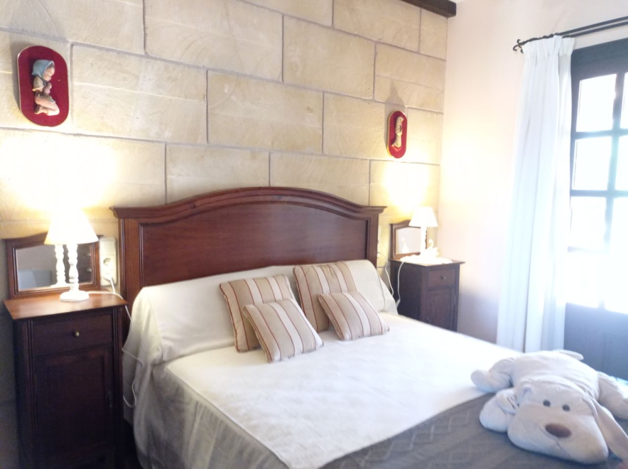 Winter: Grosse Finca mit traumhaftem Garten  bei Ses Salines -- F  63 WT