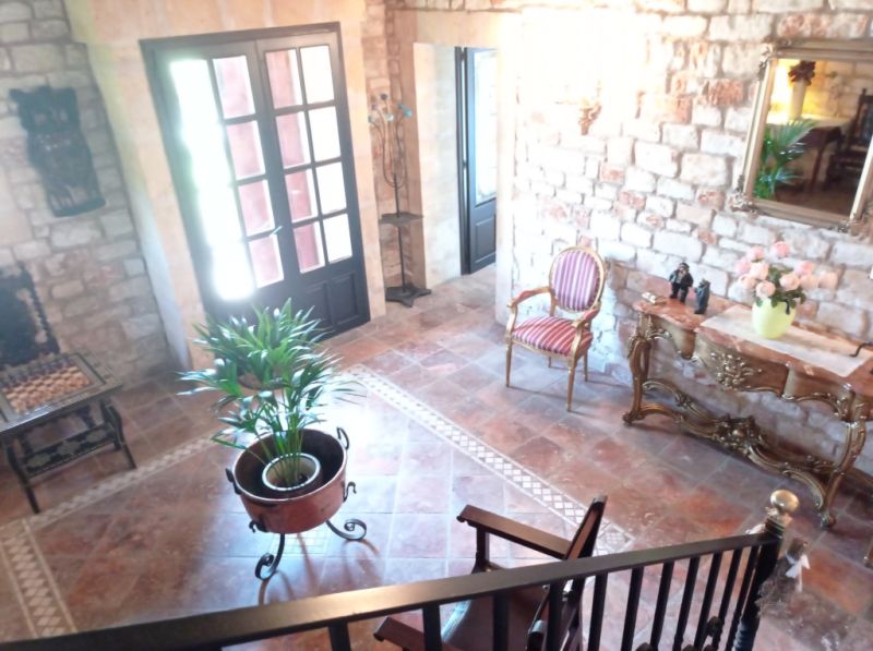 Winter: Grosse Finca mit traumhaftem Garten  bei Ses Salines -- F  63 WT