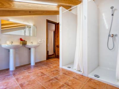 WINTER: Historische Finca -DH  mit Kamin in absolut ruhiger Lage in Orient- West --- F 04 WT