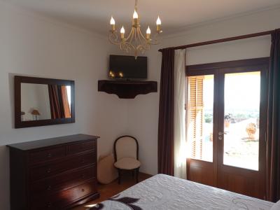 WINTER: Imposante Finca mit Pool, Heizung und schönem Ausblick -- F 02 WT