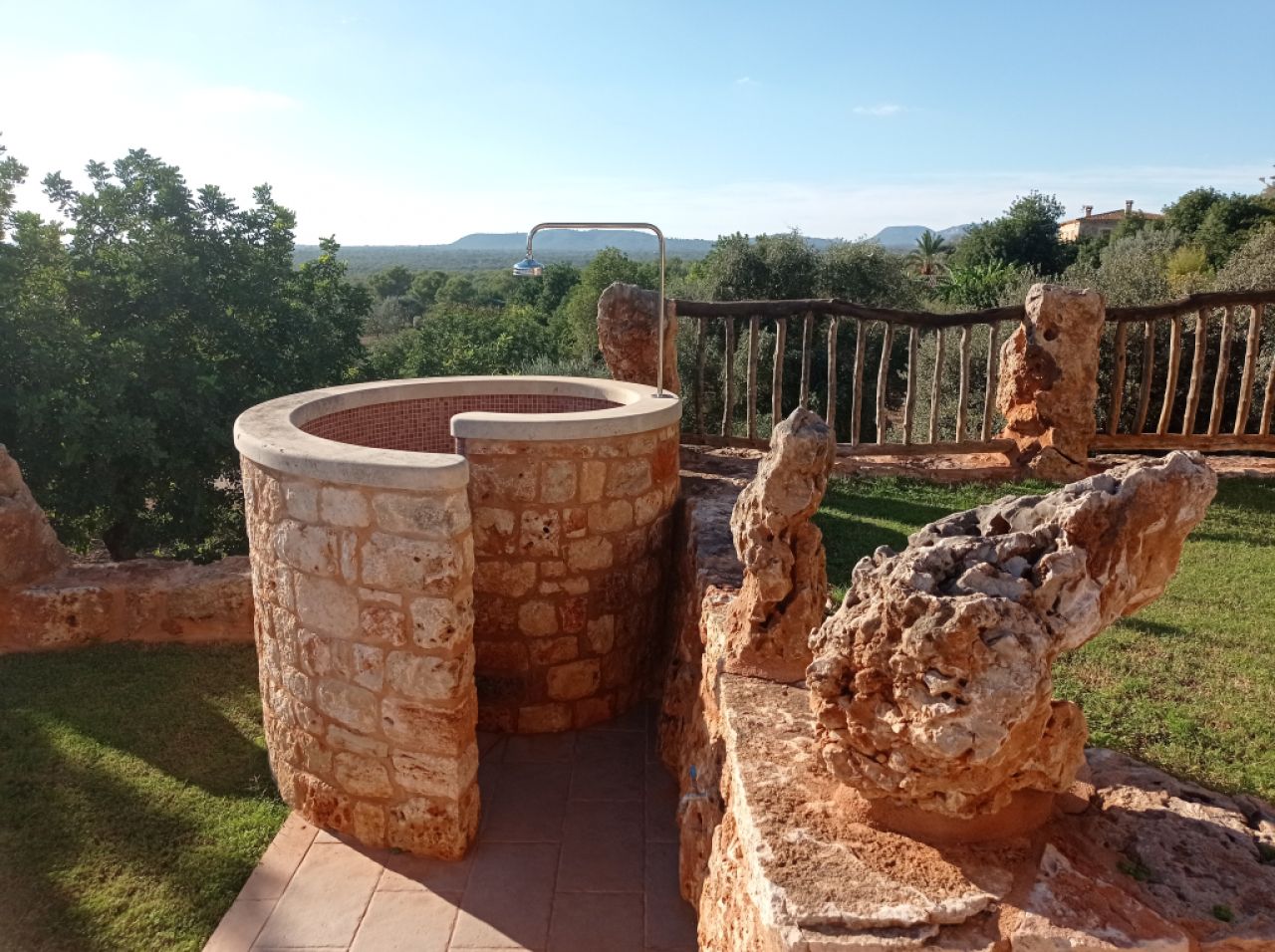 WINTER: Imposante Finca mit Pool, Heizung und schönem Ausblick -- F 02 WT
