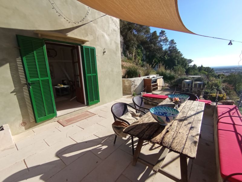 WINTER: Kleines Häuschen in den Bergen bei Felanitx --- C 11 WT