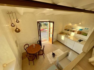 WINTER: Kleines Häuschen in den Bergen bei Felanitx --- C 11 WT