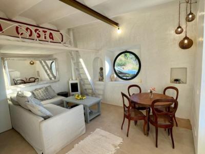 WINTER: Kleines Häuschen in den Bergen bei Felanitx --- C 11 WT