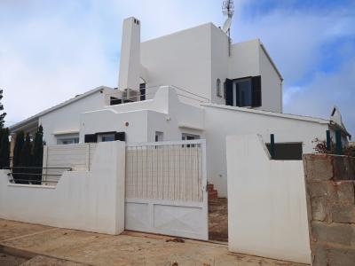 WINTER: Modernes 2 Etagenchalet mit AC, Pool in ruhiger Lage von Estanyol - CH 15 WT