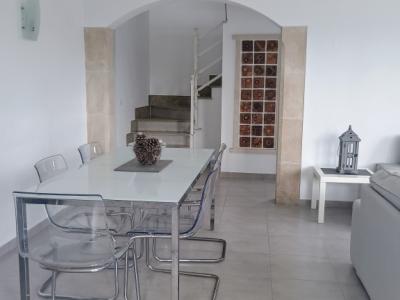 WINTER: Modernes 2 Etagenchalet mit AC, Pool in ruhiger Lage von Estanyol - CH 15 WT