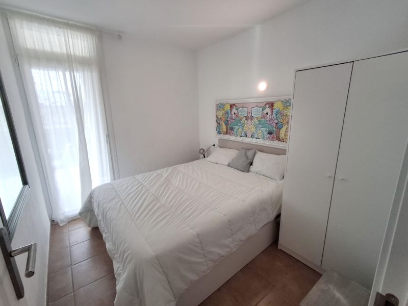 Winter: Modern apartment on 3rd floor with partial harbour and sea view in Colonia St. Jordi -- AP 08 WT