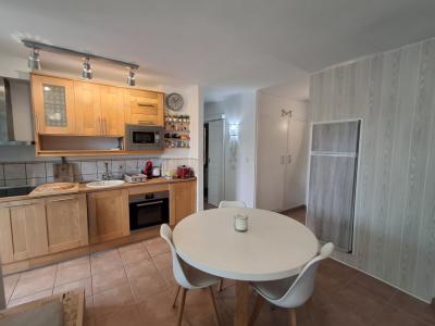 Winter: Modern apartment on 3rd floor with partial harbour and sea view in Colonia St. Jordi -- AP 08 WT