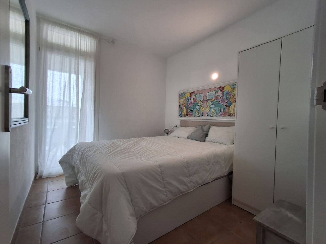 Winter: Modern apartment on 3rd floor with partial harbour and sea view in Colonia St. Jordi -- AP 08 WT