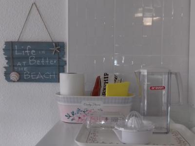 Invierno: Moderno apartamento con piscina gema y pista de tenis en el puerto de Alcudia -- AP 23 WT