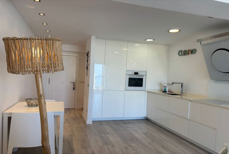 Winter: Modernes Apartment mit Teilmeerblick und AC in Can Picafort -- AP 15 WT