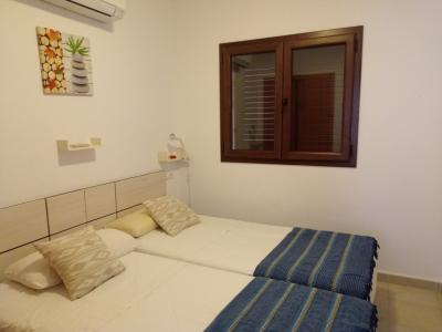 WINTER: Modernes Chalet mit Heizung, Garten und BBQ in Marina Dor II - Cala Dor -- CH 19 WT