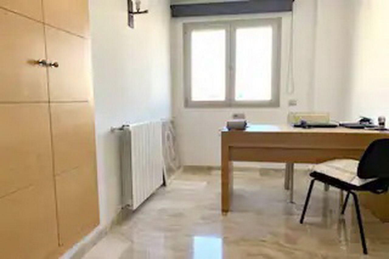 WINTER: Neurenovierte Wohnung mit Heizung und Fahrstuhl in Zone St Catalina- Palma  WT