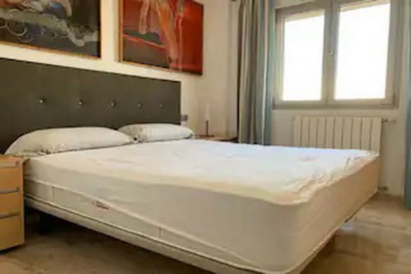 WINTER: Neurenovierte Wohnung mit Heizung und Fahrstuhl in Zone St Catalina- Palma  WT