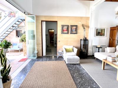 WINTER: Parterre Dorfhaus mit Innenhof nahe des Hafens von Colonia St Jordi -- DH 01 WT