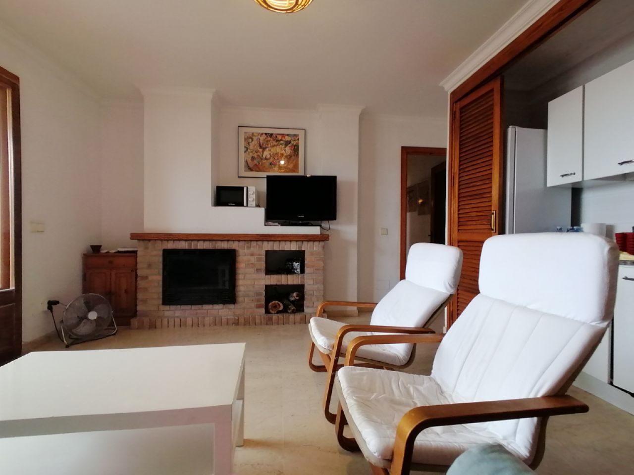 Winter: Parterreapartment in 1. Linie des Hafens von Colonia St JOrdi-- AP 25 WT