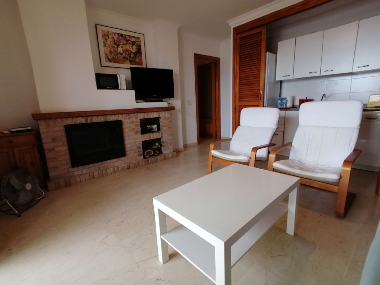 Winter: Parterreapartment in 1. Linie des Hafens von Colonia St JOrdi-- AP 25 WT