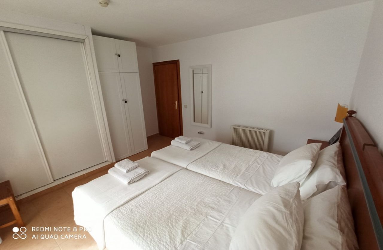 Winter: Ground-floor apartment with terrace in a quiet location of Cala Dor -- AP 14 WT