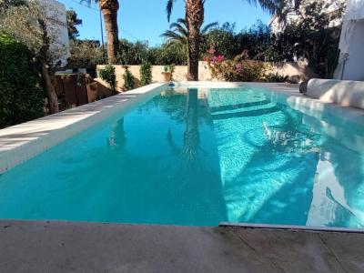 Winter: Schickes Aparment mit 3 Terrassen und Heizung in Cala Santanyi -- AP 30  WT