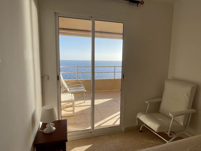 Winter: Sonniges Apartment mit Terrasse in 1. Linie von Sa Rapita -- AP 06 WT