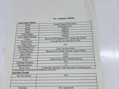 Conservatorio acristalado (por favor tenga en cuenta que esto no es un invernadero)