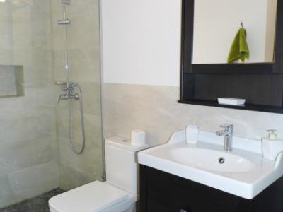 WINTERSAISON 24/ 25: Ebenerdige und hochmoderne Finca bei Manacor --- F 06 WT