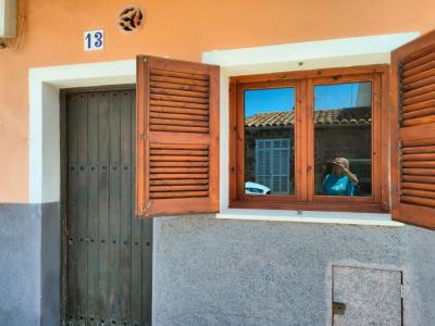 Wintersaison: Modernisiertes Apartment in 1. Line der Küste von  Cala Morlanda -- AP 09 WT