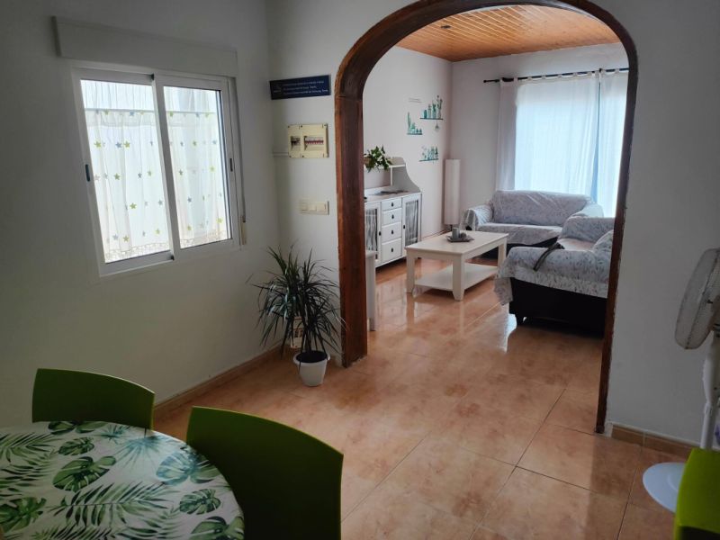 Wintersaison: Modernisiertes Apartment in 1. Line der Küste von  Cala Morlanda -- AP 09 WT