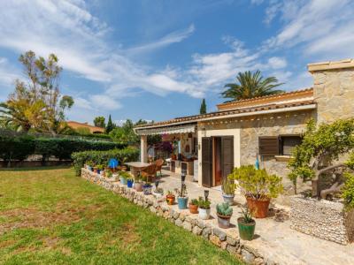 House with guest apartment in Bonaire Alcudia